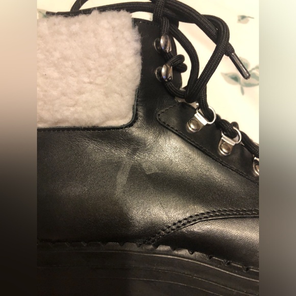 Winter Boots - Picture 7 of 9